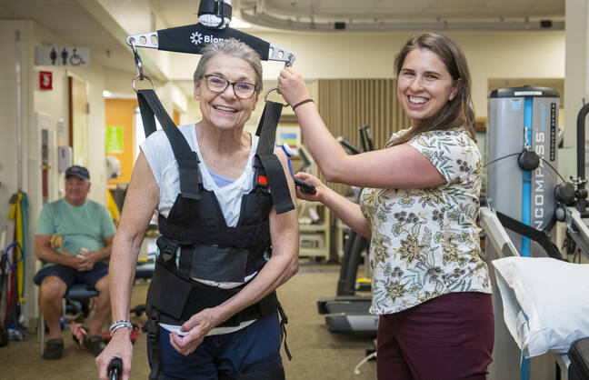 MAHHC physical therapist providing care for rehab patient